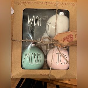 🆕 Rae Dunn Christmas Ornaments- Set of 4 - NEW